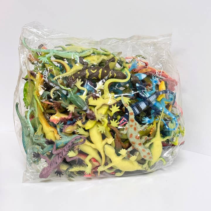Jacobson - Wholesale Craft Supplies - 2.5"L Assorted Mini Toy Lizards - Pack of 963