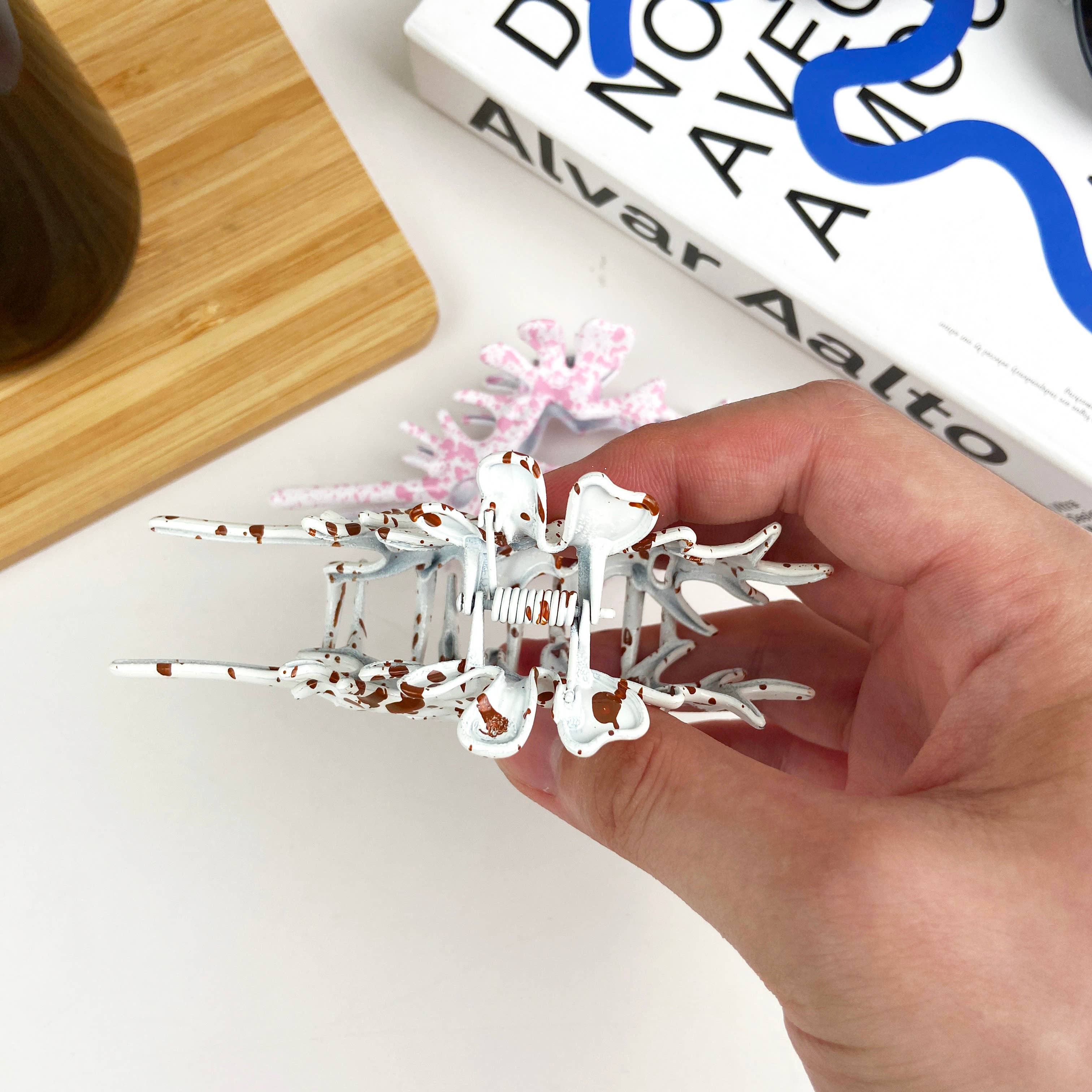 TheDivaSoap – Großhandel Haarclip – Damen – Conch Claw Clip Haarspangen für Meerestiere2