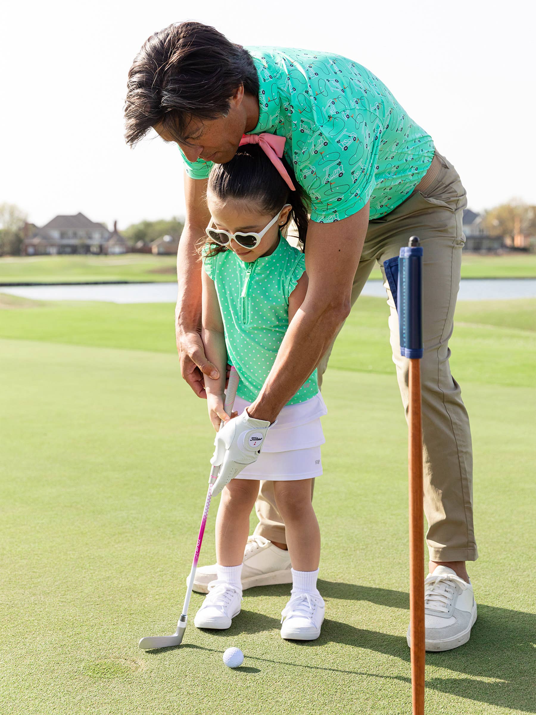 Verde Top Ativo Sem Mangas com Fecho e Folho de Primavera para Meninas com Micro Pontos para venda a revendedores na Faire1
