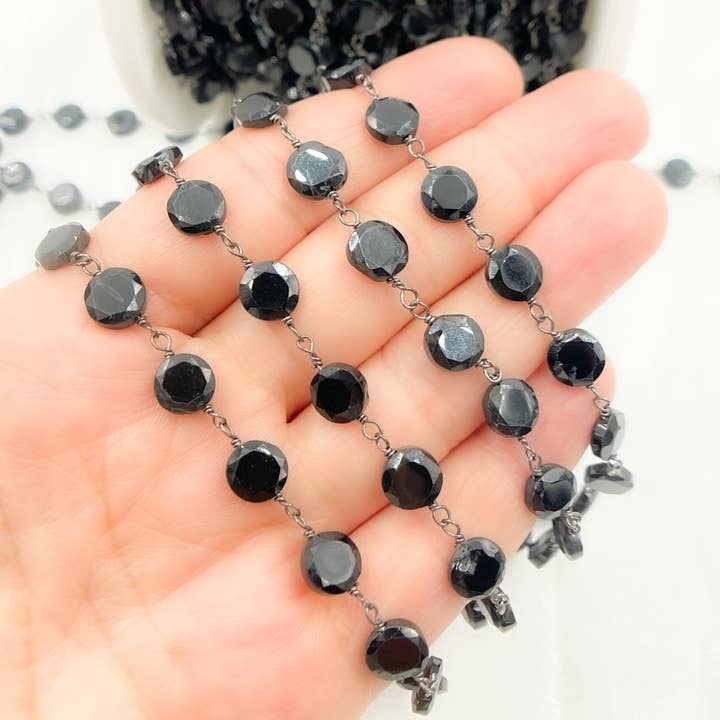 Tresor Jewelry Inc. - Wholesale Link & Chain Necklace - Black Spinel Small Coin Shape Oxidized Wire Chain. BSP492