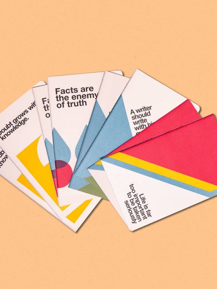 BOX 8 piezas - Cuaderno de tapa blanda resistente al agua - Pequeño cuadrado para venta al por mayor de Ogami Collection