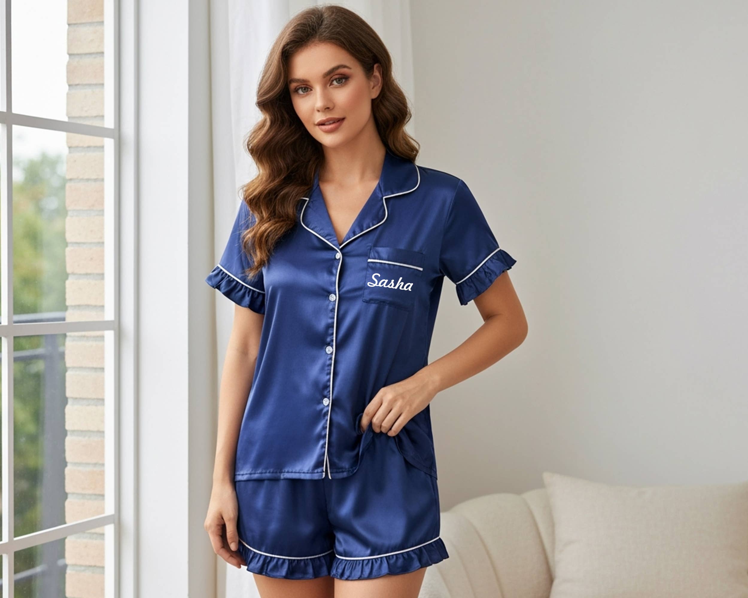 The Blissful – Conjunto de pijama - Mulher por atacado – Conjunto de Pijama Personalizado em Cetim com Folhos para Dama de Honor2