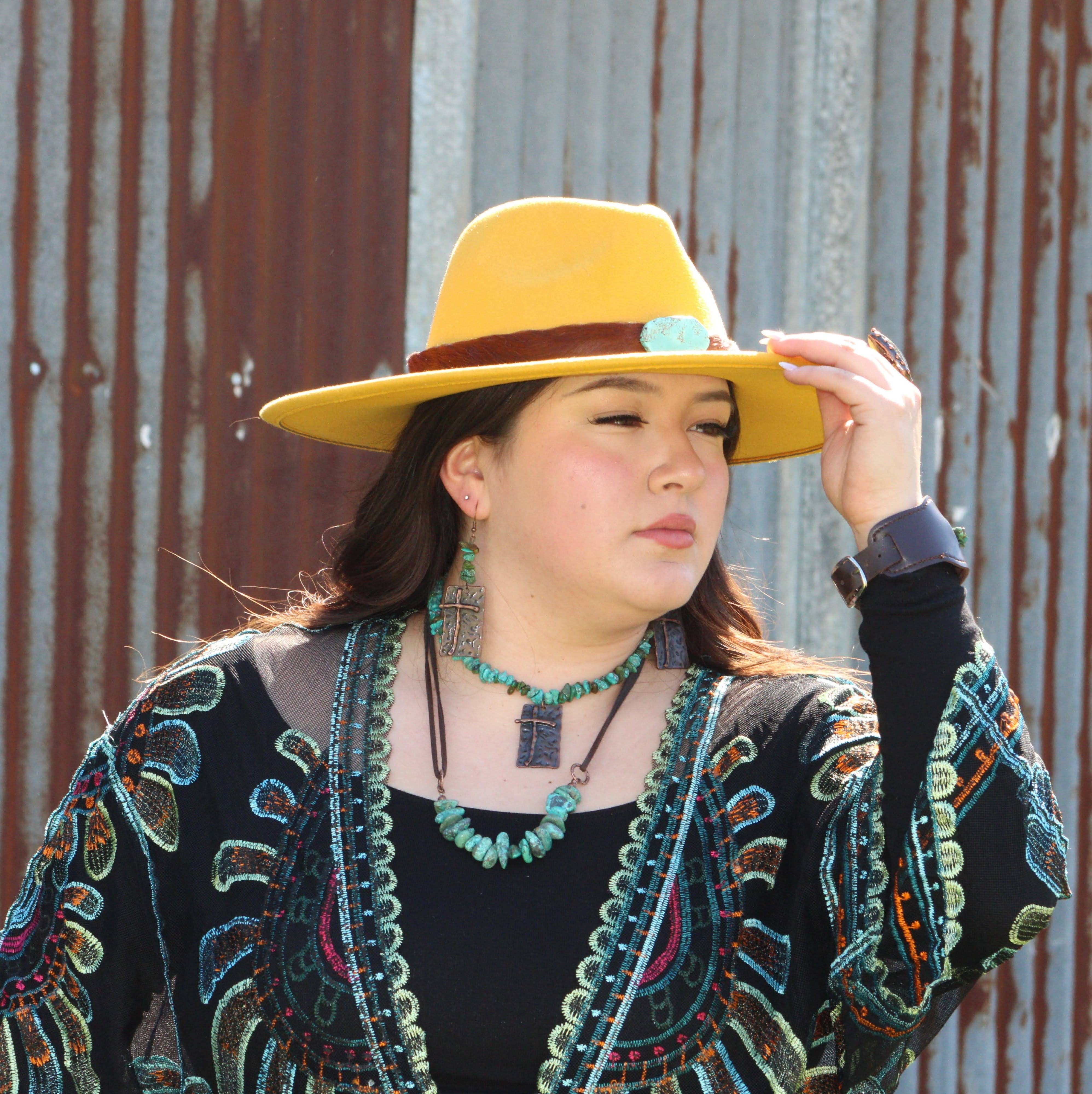 The Jewelry Junkie - Venta al por mayor Collares de cuentas/perlas - Collar de turquesa natural con cordón de cuero 250v5