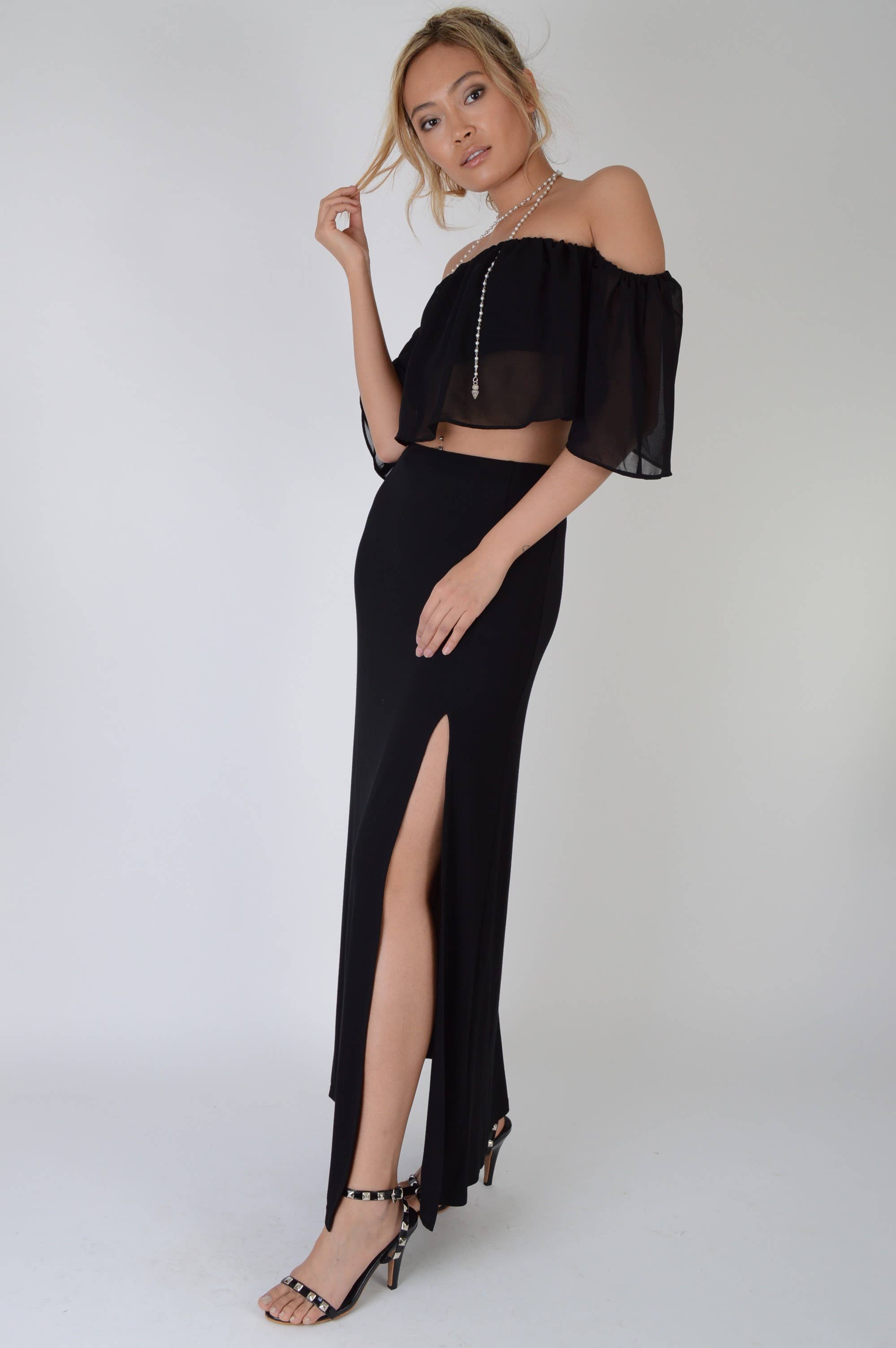 LoveMyStyle – Engroshandel Nederdel - Dame – Lovemystyle Sort Maxi Nederdel Med Dobbelt Side Split