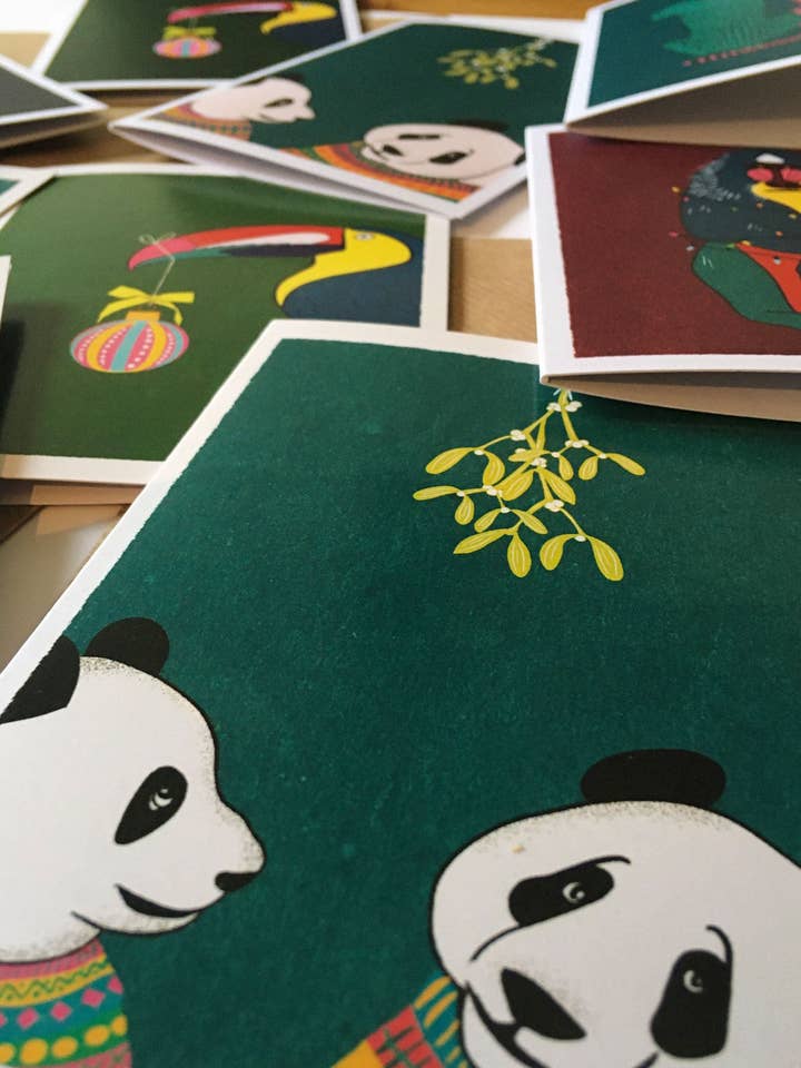 Bunte Weihnachtskarten mit Tiermotiven — Packung mit 5 oder 10 Stück für den Großhandel von Angela Britton