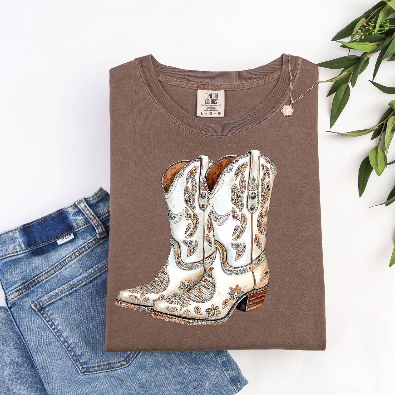 The American Honey - Wholesale Screen Printed T-Shirt - Women's - Cowgirl Boots | Nashville | Country | Cowboys | Sandstone CC