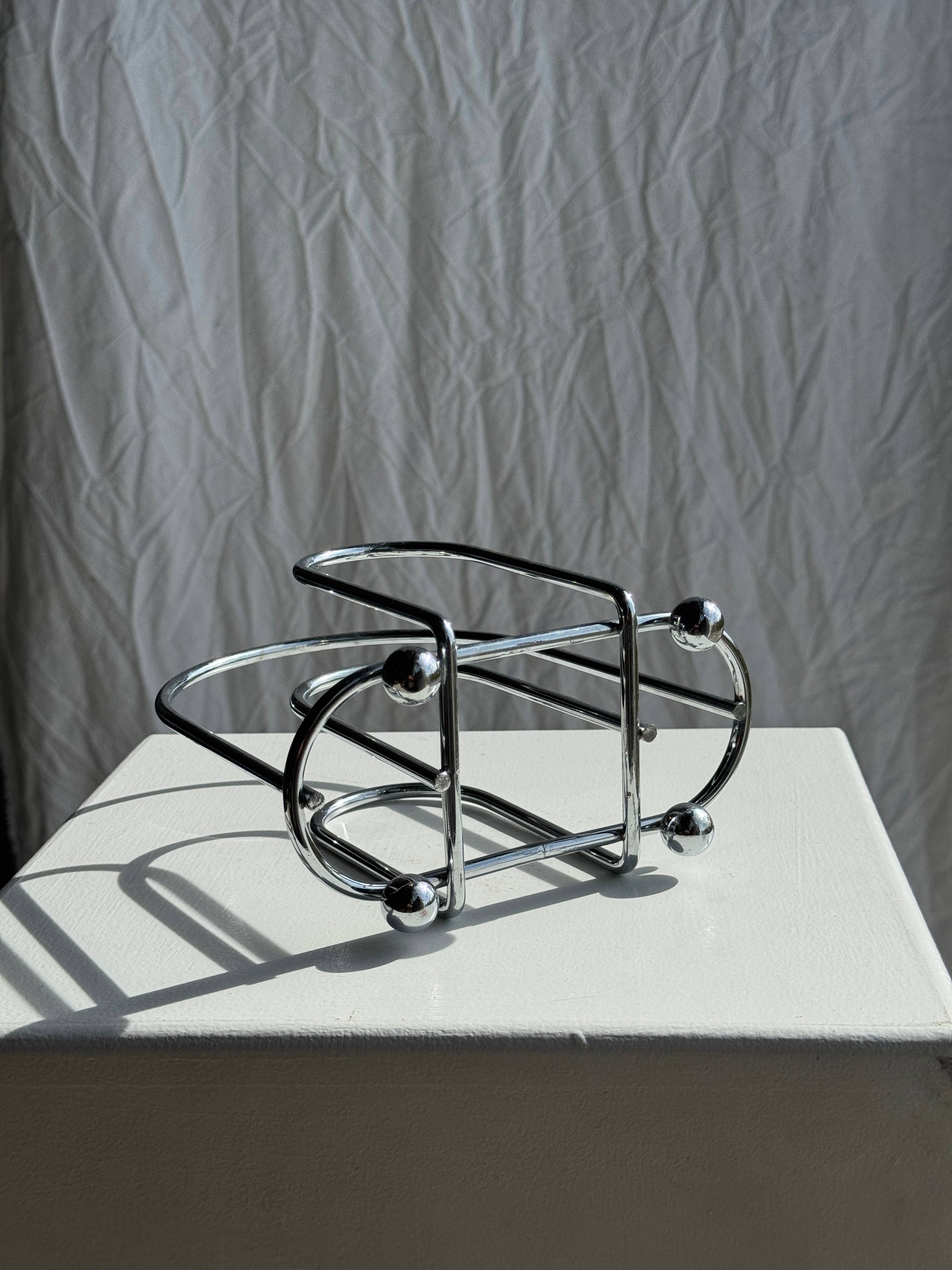 Office Objets - Vendita all'ingrosso Portatovaglioli - Porta toast o tovagliolo in metallo argentato H20.5 L178