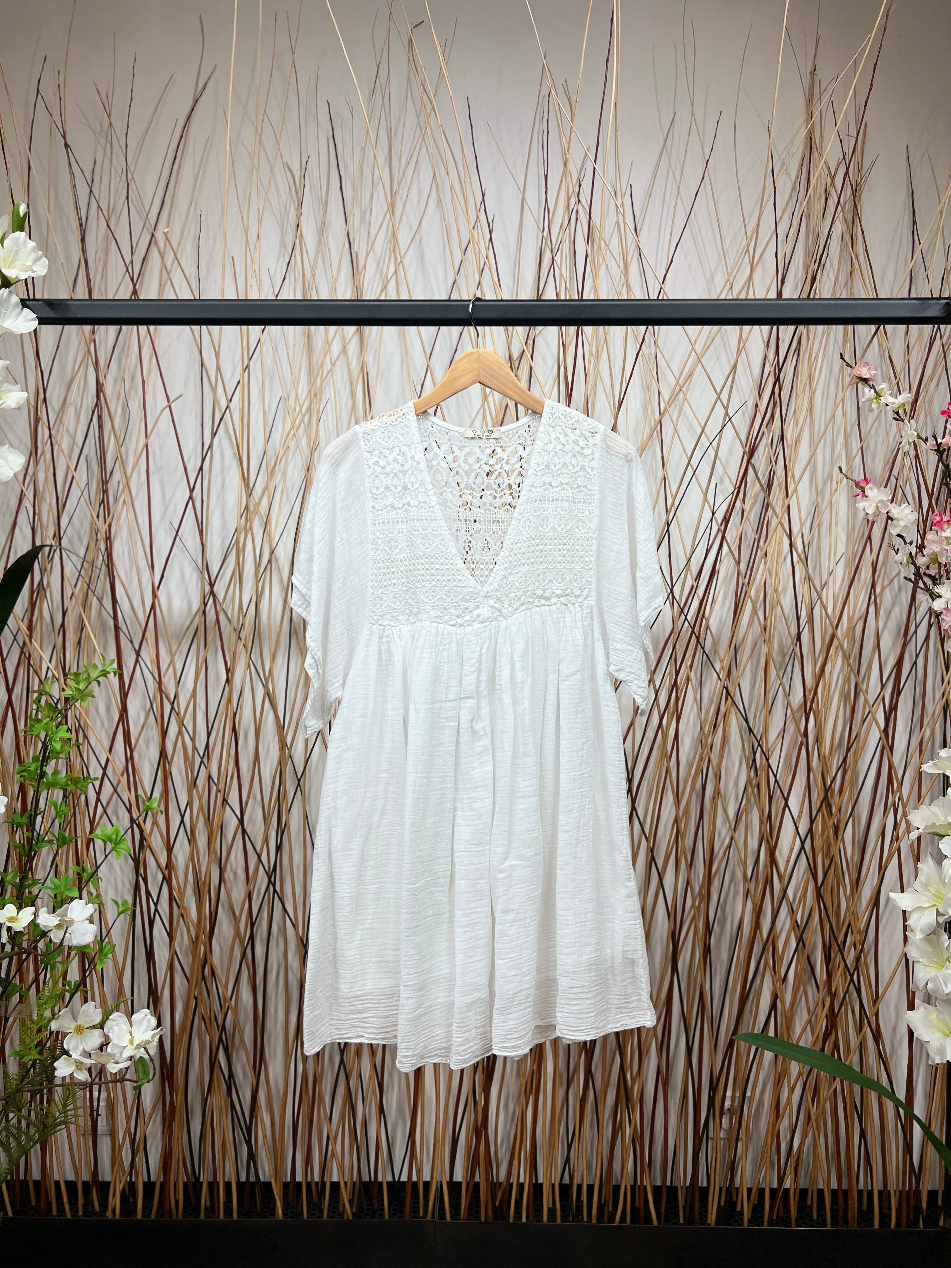 L'Emotion - Wholesale Dress - Women's - 100% Cotton V-Neck Lace Top Short Dress6