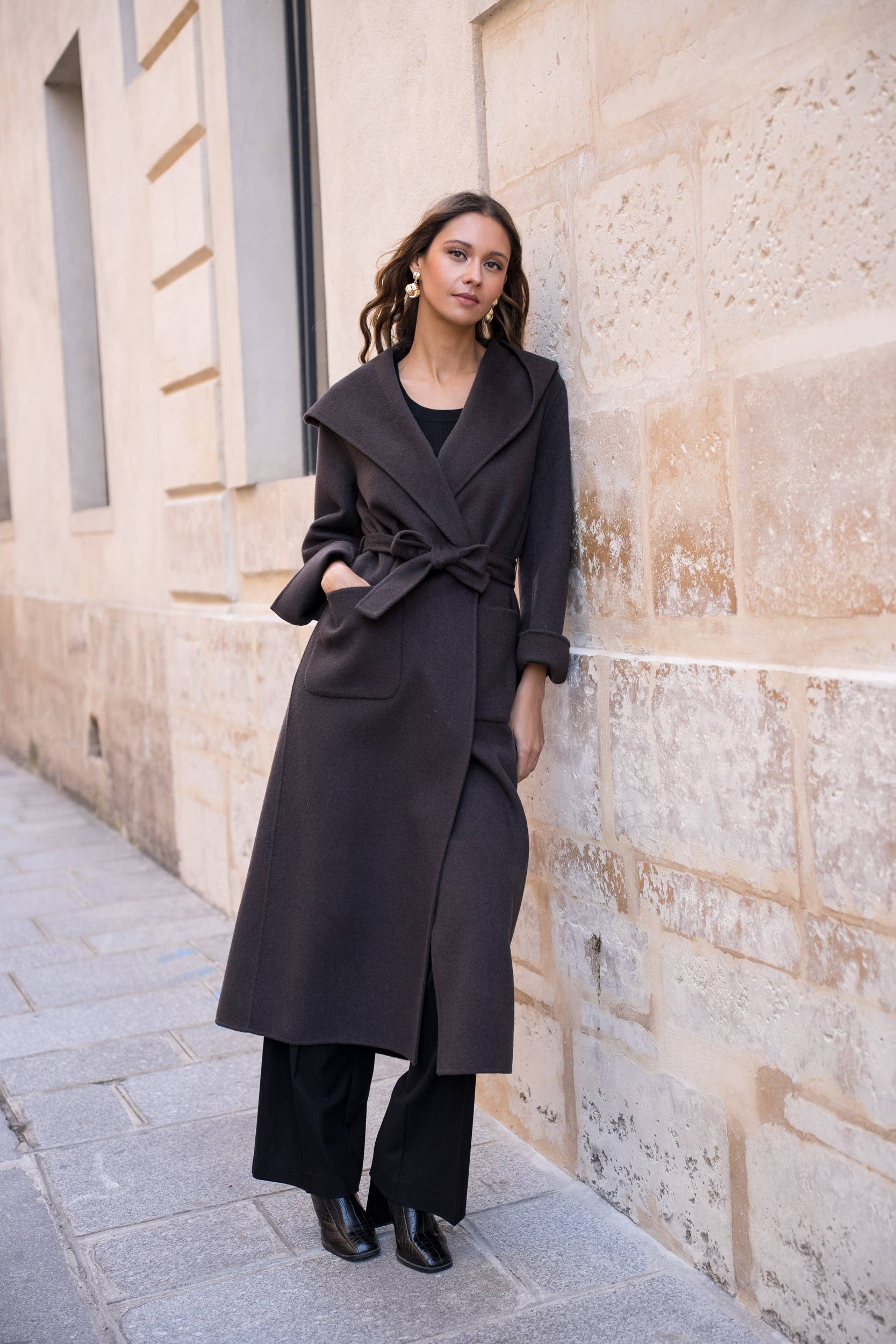 Attentif Paris - Wholesale Coat - Women's - Hand-sewn long wool coat with large hood and belt10