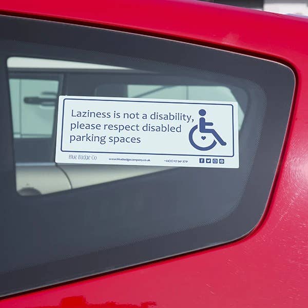 Blue Badge Co – Engroshandel Klistermærke – Handicappede bil klistermærke - dovenskab er ikke et handicap