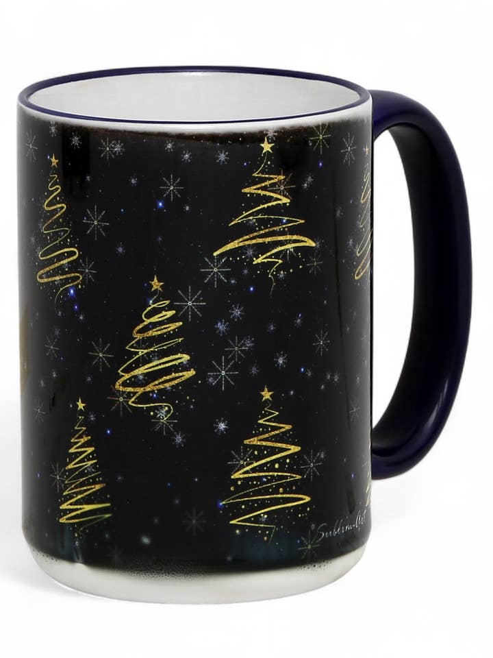 SUBLIMART : Tasse haute en porcelaine 15 oz avec sapin de Noël doré pour la vente par SublimArt