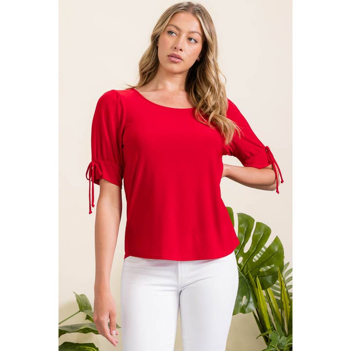 HAUT D'ÉTÉ À ENCOLURE DÉGAGÉE pour la vente par Perseption