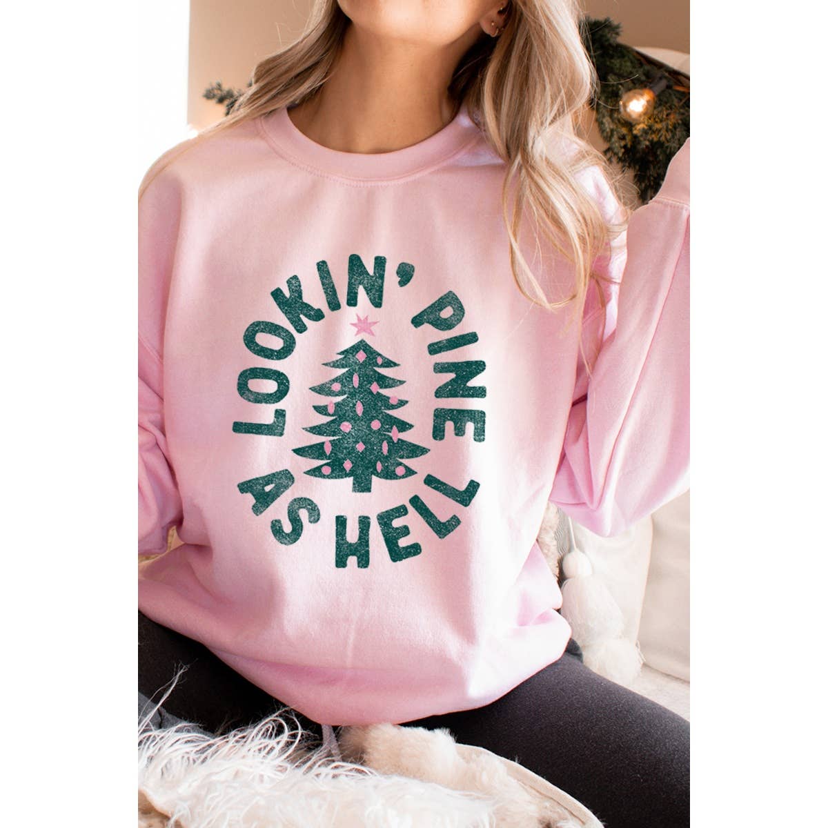 Illustrated Society - Wholesale Sweatshirt - Women's - LOOKIN PINE AS HELL VINTAGE GRAPHIC SWEATSHIRTS4