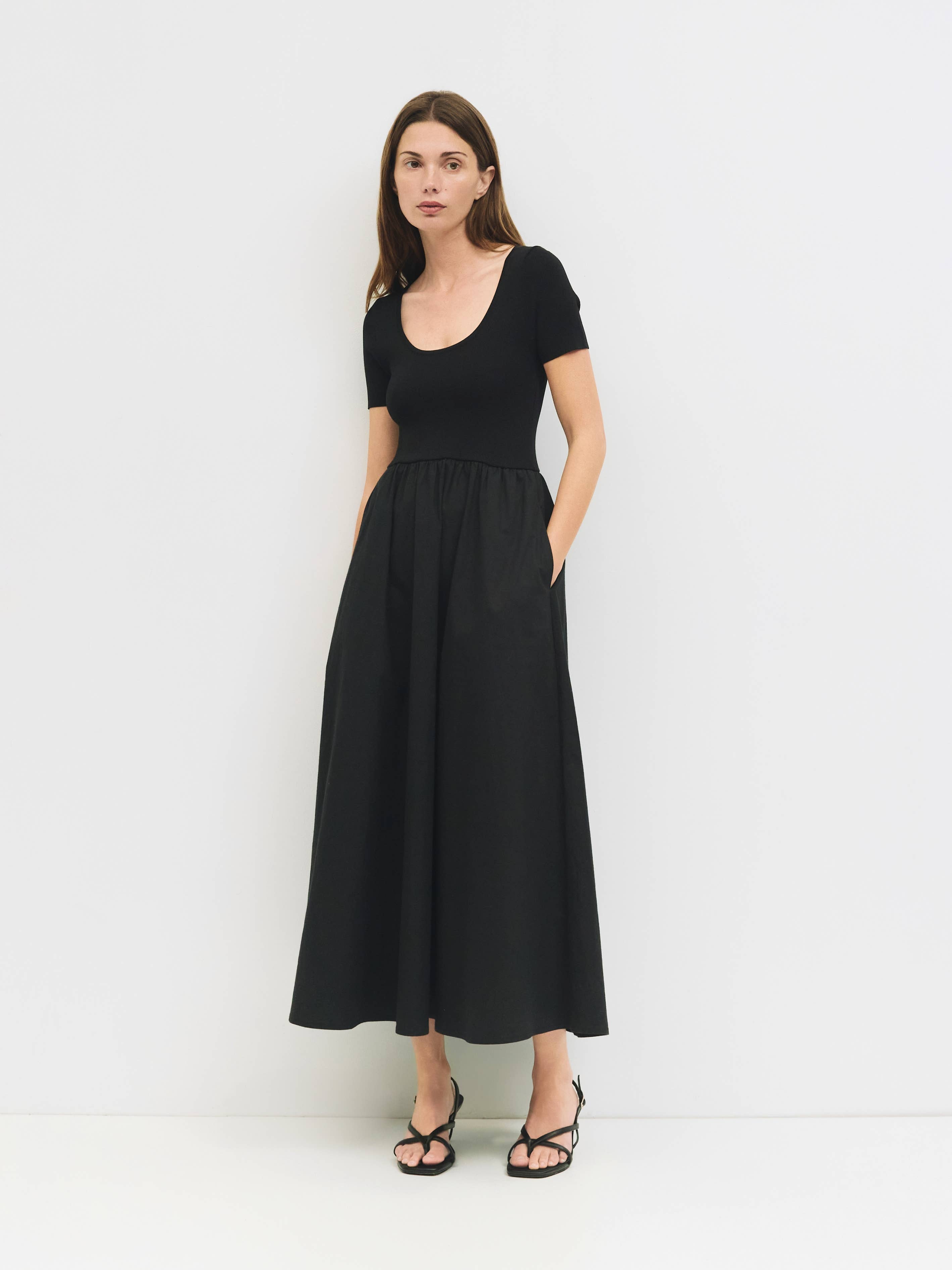 MOD REF - Wholesale Dress - Women's - The Lynette Dress | Knit Short Sleeve Midi Dress