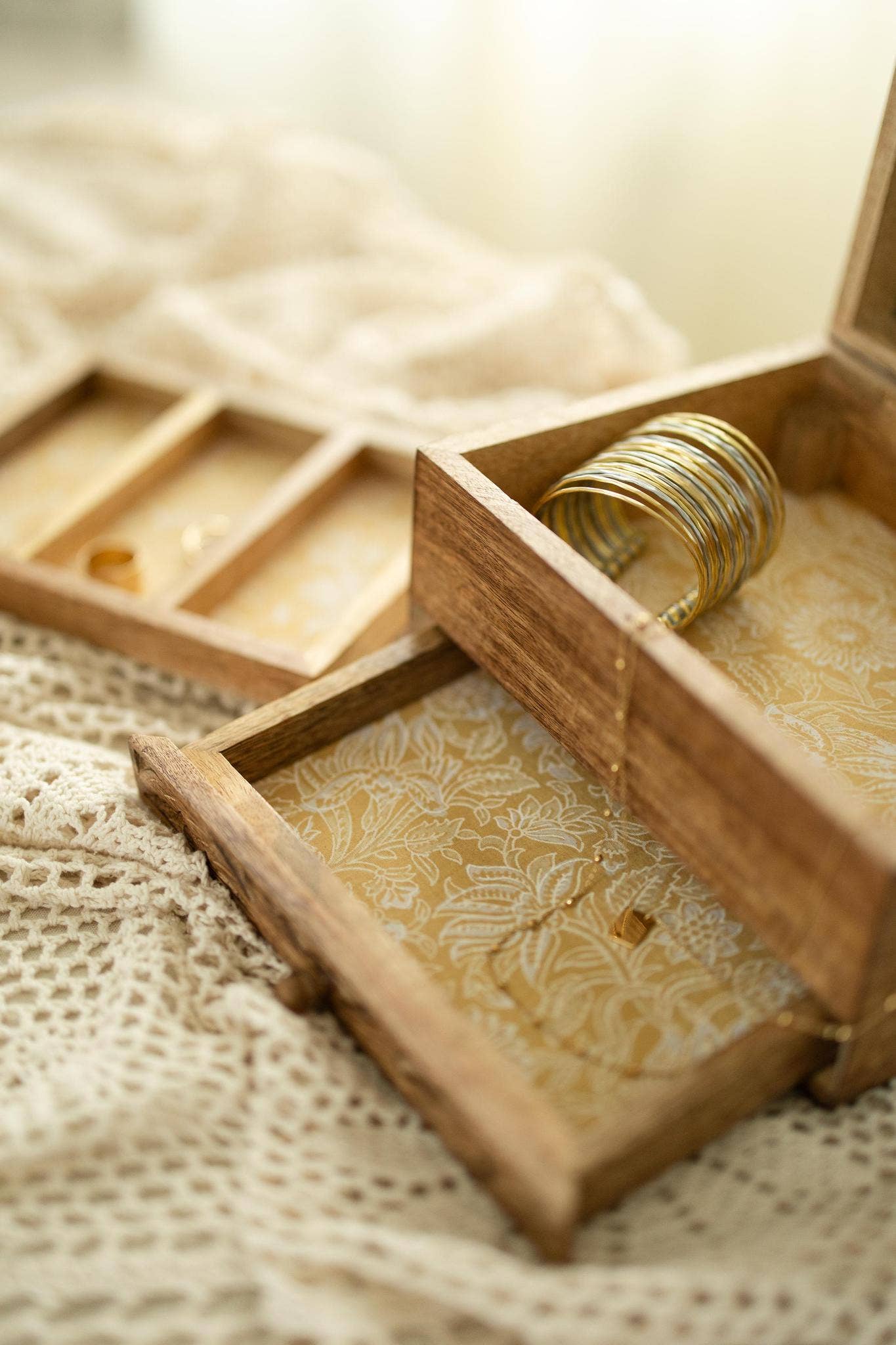 Mercy House Global - Wholesale Jewelry Box/Organizer - Hand-carved Mango Wood Jewelry Box4