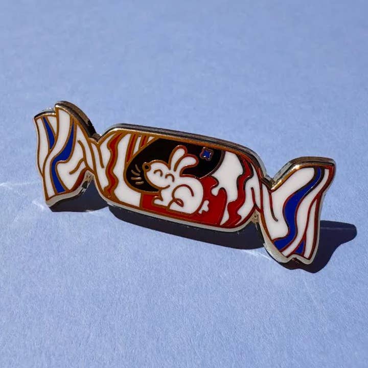 White Rabbit Candy Enamel Pin voor wholesale door Painting With James
