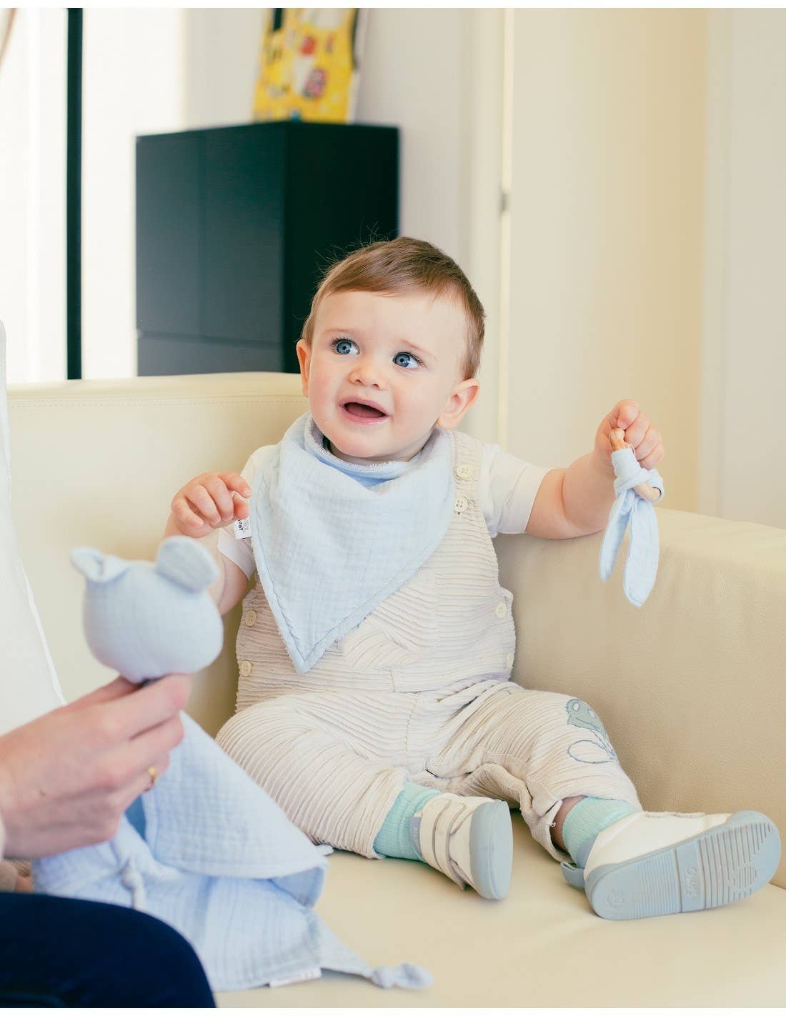 STAR WAY, S.L. - Vente Couverture de lit – enfant et bébé - Coffret doudou, bandana et anneau de dentition en mousseline Interbaby2