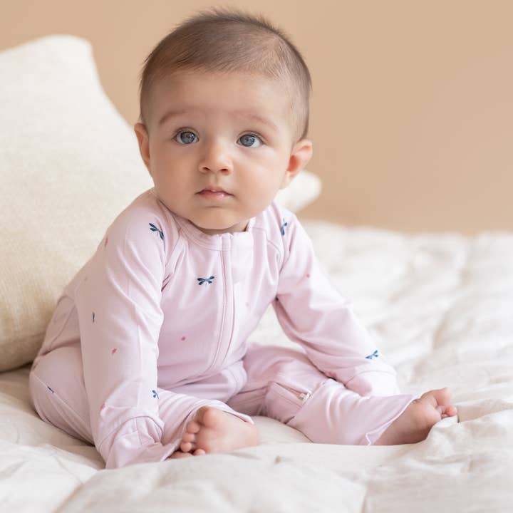 Mono con cremallera de bambú rosa salvaje and other Purchase Wholesale bavaglini bambino. Free Returns & Net 60 Terms on Faire trending on Faire.