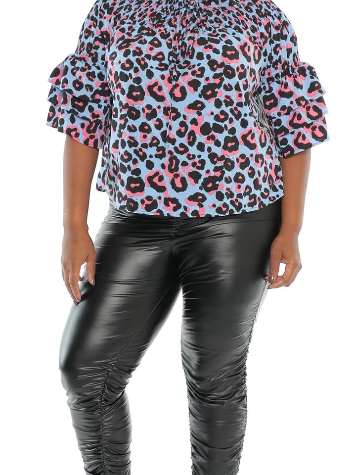 Top da donna con maniche a campana a strati con stampa leopardata per la vendita all'ingrosso da parte di KaraChic