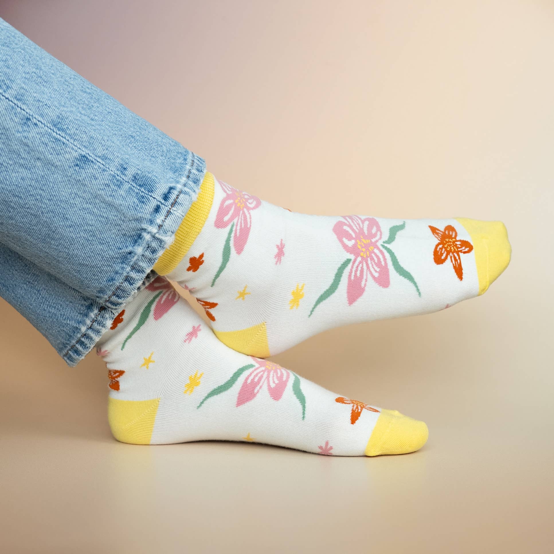 Lucky Feather - Wholesale Socks - Women's - Sockspirations - Sock Bundle - 4 of each, 48 total + display6