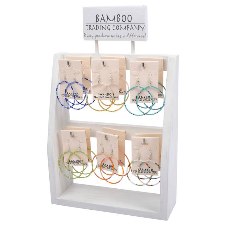 Superbe assortiment de boucles d'oreilles créoles pour la vente par Bamboo Trading Company