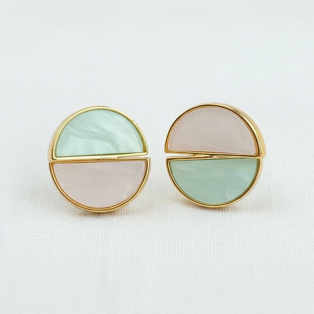 Ellemadera - Wholesale Stud/Post Earrings - Vintage Inspired Geometric Shell Stud Earrings