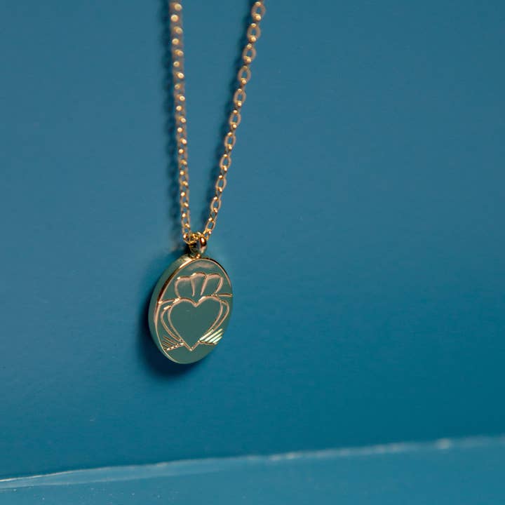 Don't Kill My Vibe - Wholesale Pendant/Charm Necklace - Heart Strong Coin Chain