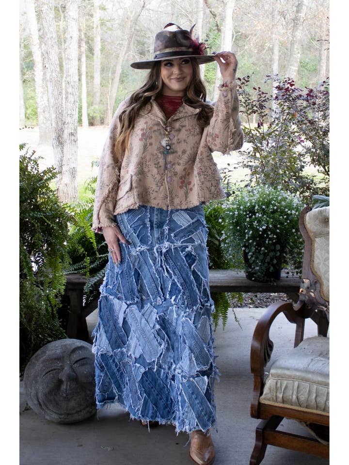 Lappet på op nederdel for engroshandel hos Jaded Gypsy