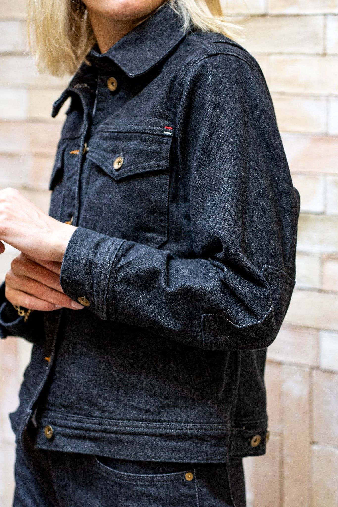 Schwarzer Stein Artcher Jacke | 14oz Broken Twill Denim für den Großhandel auf Faire8