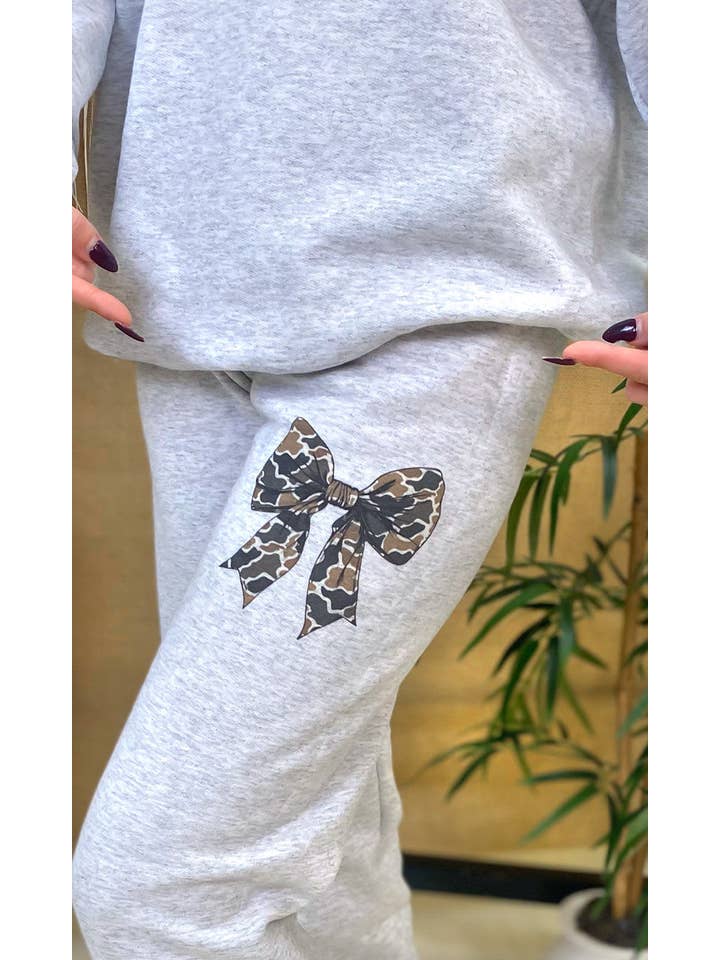 Sugar Stitch - Wholesale Lounge Sweatpants/Joggers - Women's - Big On Bows Graphic Sweatpants9