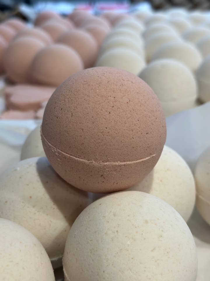 Bath Bomb – 5 oz for wholesale by Suzy Spa Essentials