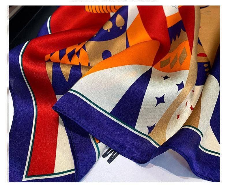 SueSilkHK - Vendita all'ingrosso Sciarpa - Donna - Sciarpa in seta stampata con carte da gioco New Ins/Sciarpa in seta di gelso al 100%, sciarpa quadrata piccola con motivo a blocchi di colore, regalo per lei1