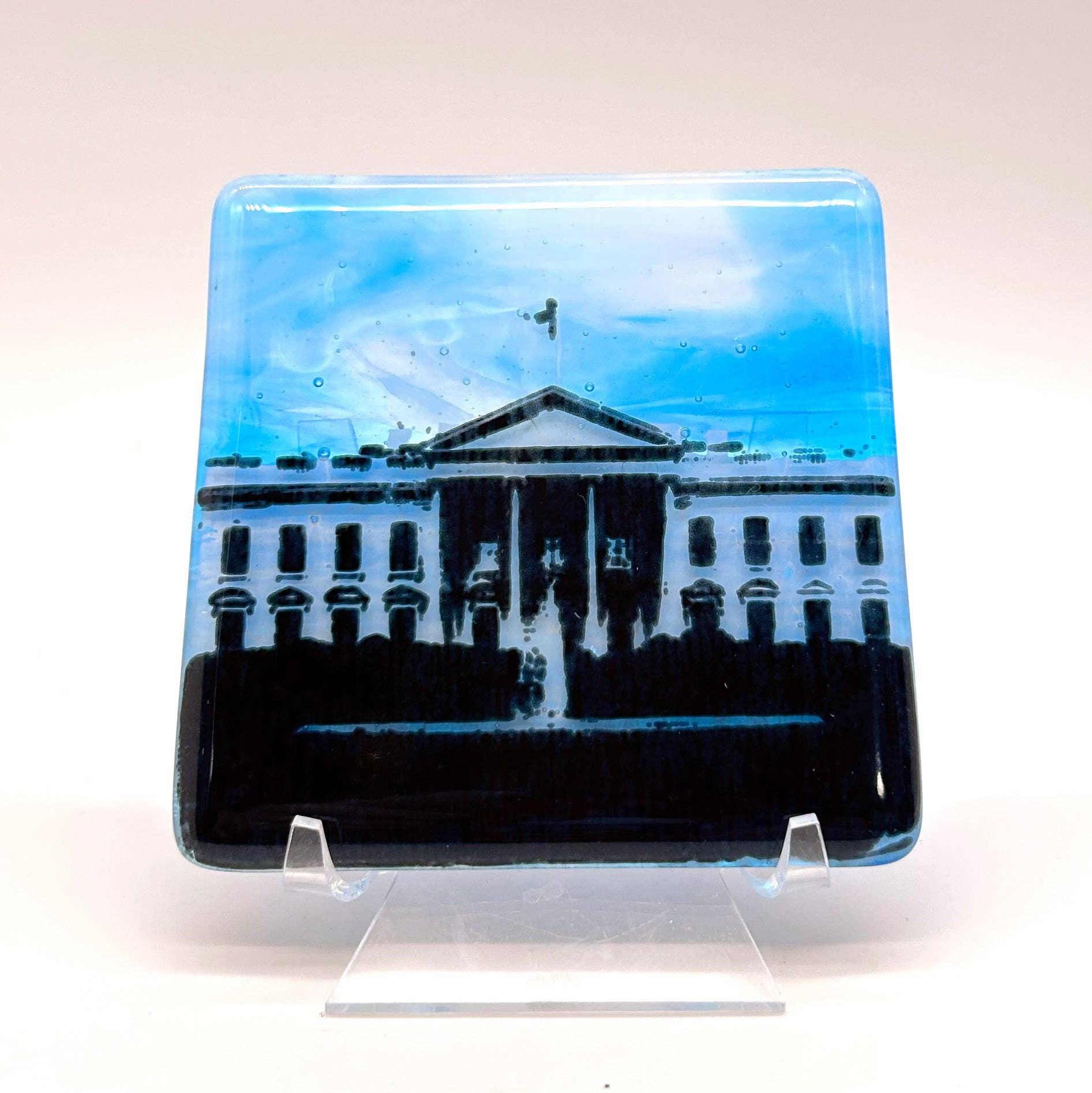 Kiku Handmade | Contemporary Fused Glass Home Goods - Wholesale Decorative Plate/Dish/Bowl - Washington DC White House Fused Glass 4.5" Catch-all Dish2