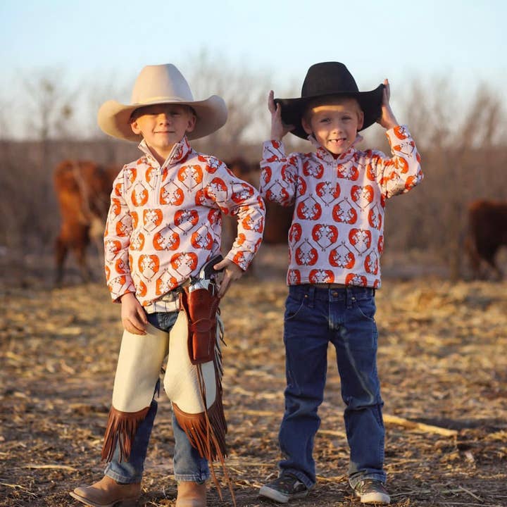 Huxford Hereford Quarter Zip Pullover and other Purchase Wholesale quarter zip pullover. Free Returns & Net 60 Terms on Faire trending on Faire.