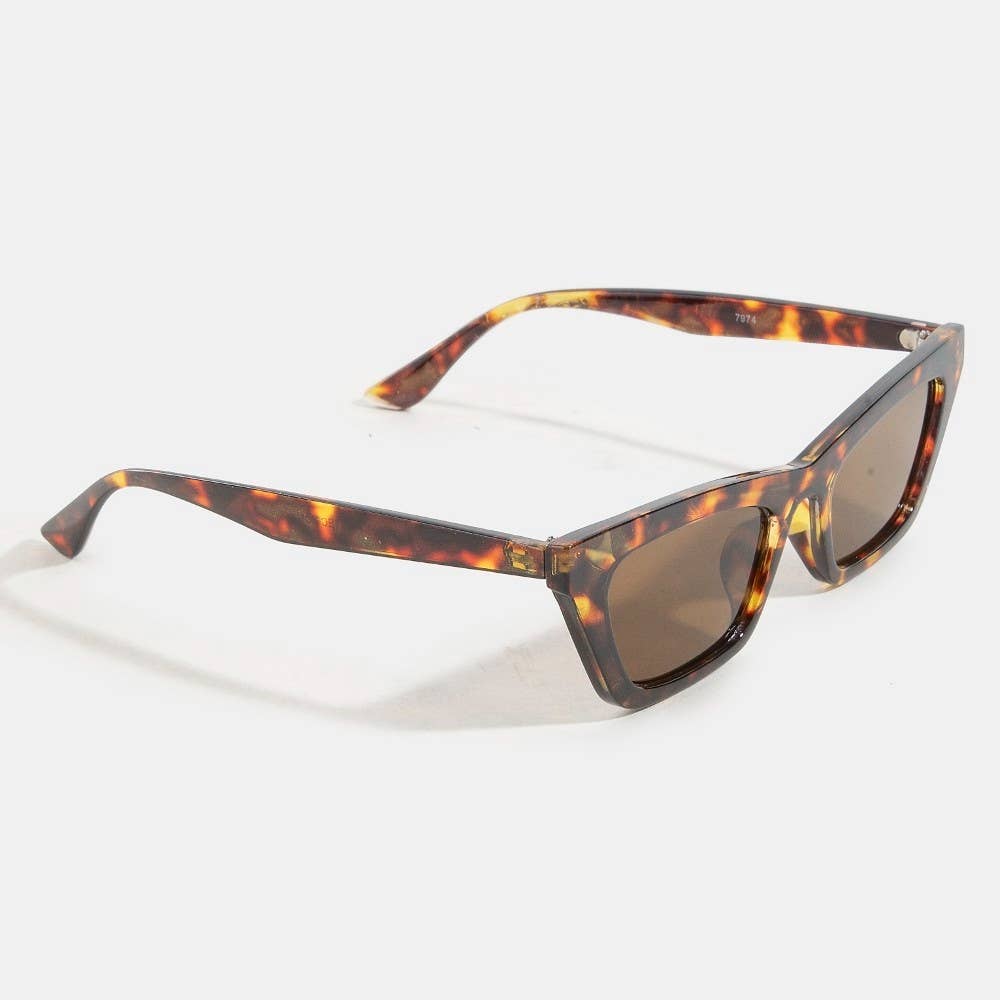 ASSORTITI Occhiali da sole moda in acetato a dodici pezzi in vendita all'ingrosso su Faire2