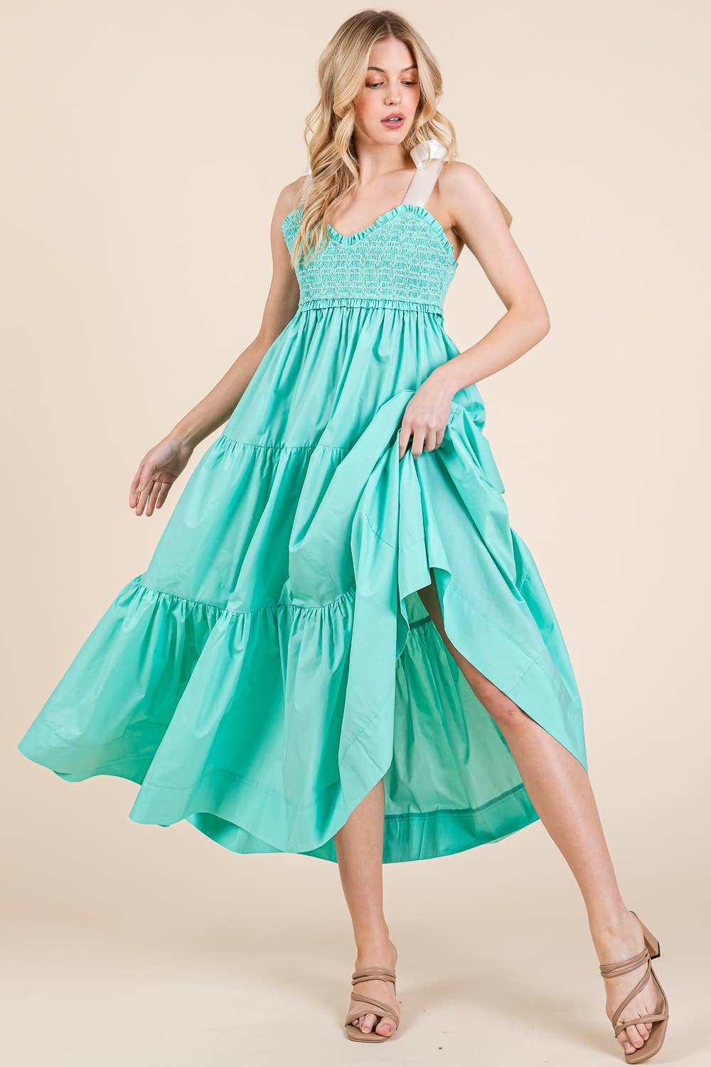 GeeGee x Lovelo - Vendita all'ingrosso Vestito - Donna - Abito midi plissettato a balze taglie comode, MD51552PL13