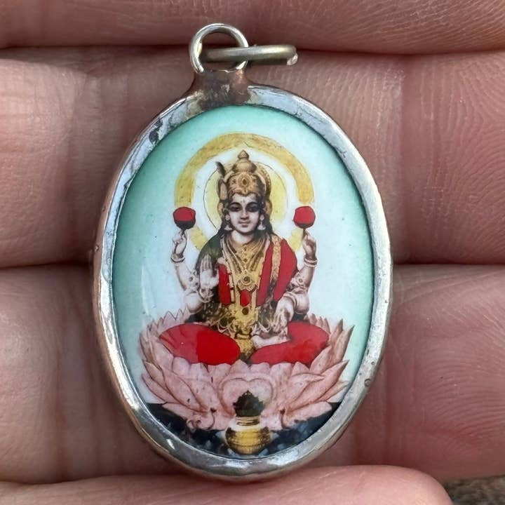 Lungta Imports – Pendente/pingente individual por atacado – Pingentes de Deuses e Deusas Hindus Esmaltados - Joias de Yoga1