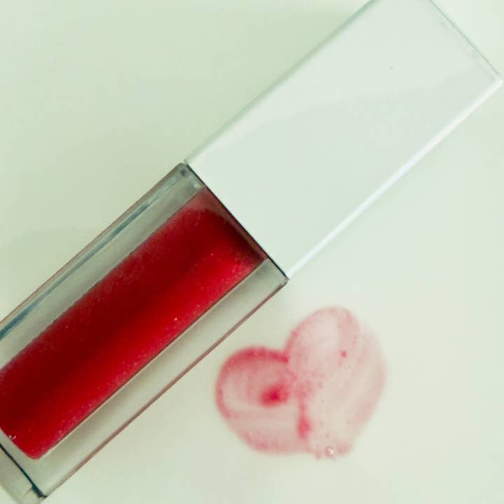 Botika Skincare - Wholesale Lip Gloss - Lip Oil Plumping2