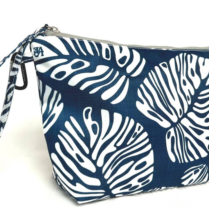 Love Bags - Wholesale Pouch - Women's - POOL PARTY Water Resistant Pouch - Turtle Bay1