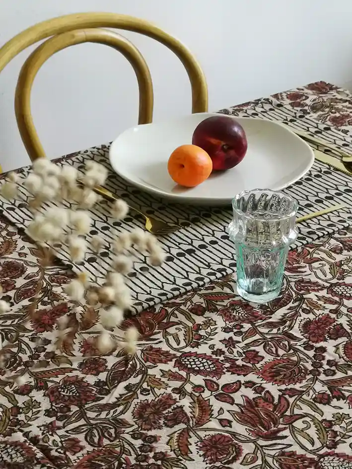 Nayda Diaries - Wholesale Tablecloth - Indian plaid Agra printed block print flower table tablecloth2