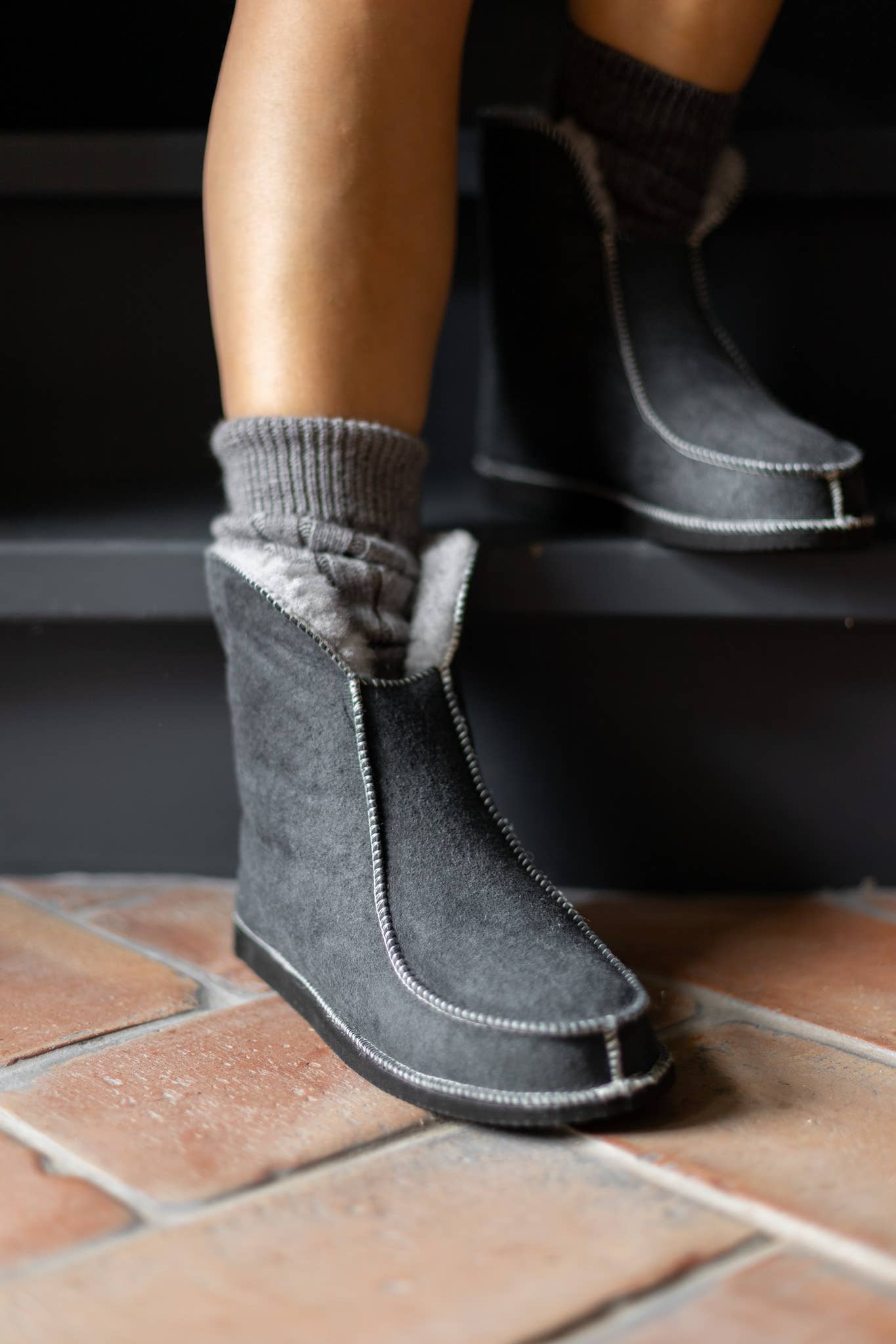 Van Buren - Wholesale Boots - Women's - Lambskin boots - High sheepskin slipper2