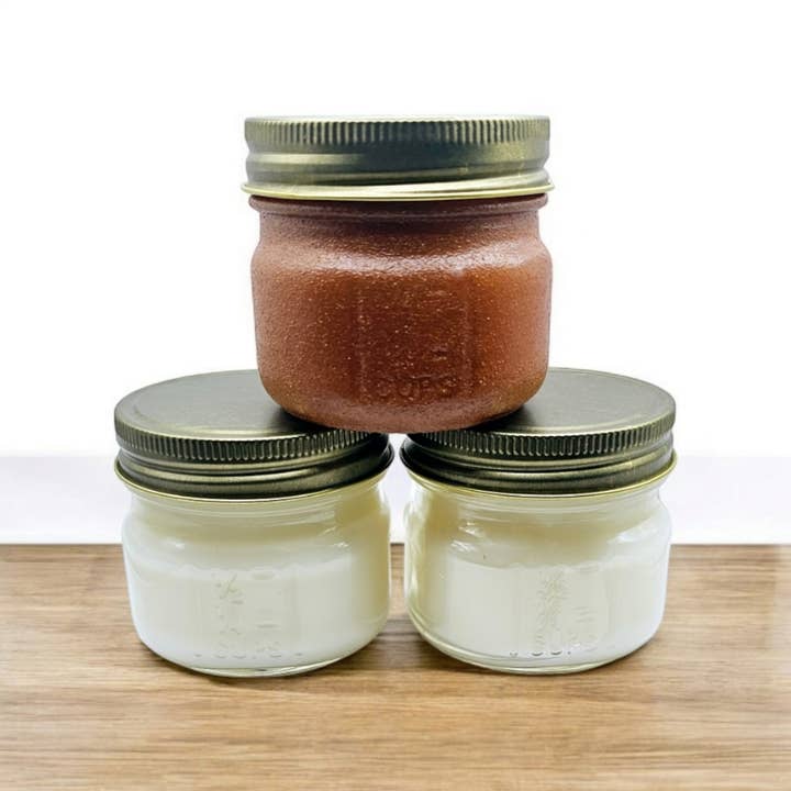 Country Hippie Co. - Wholesale Jar/Filled Candle - Briar Bliss Farmhouse Jar Candle - 4 oz.