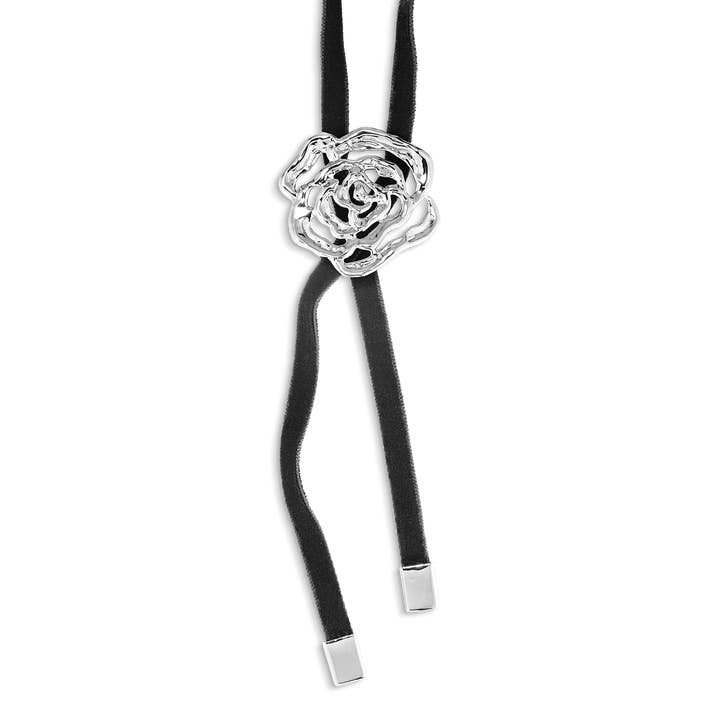 Collier Rose Bolo Tie pour la vente par Jane Koenig