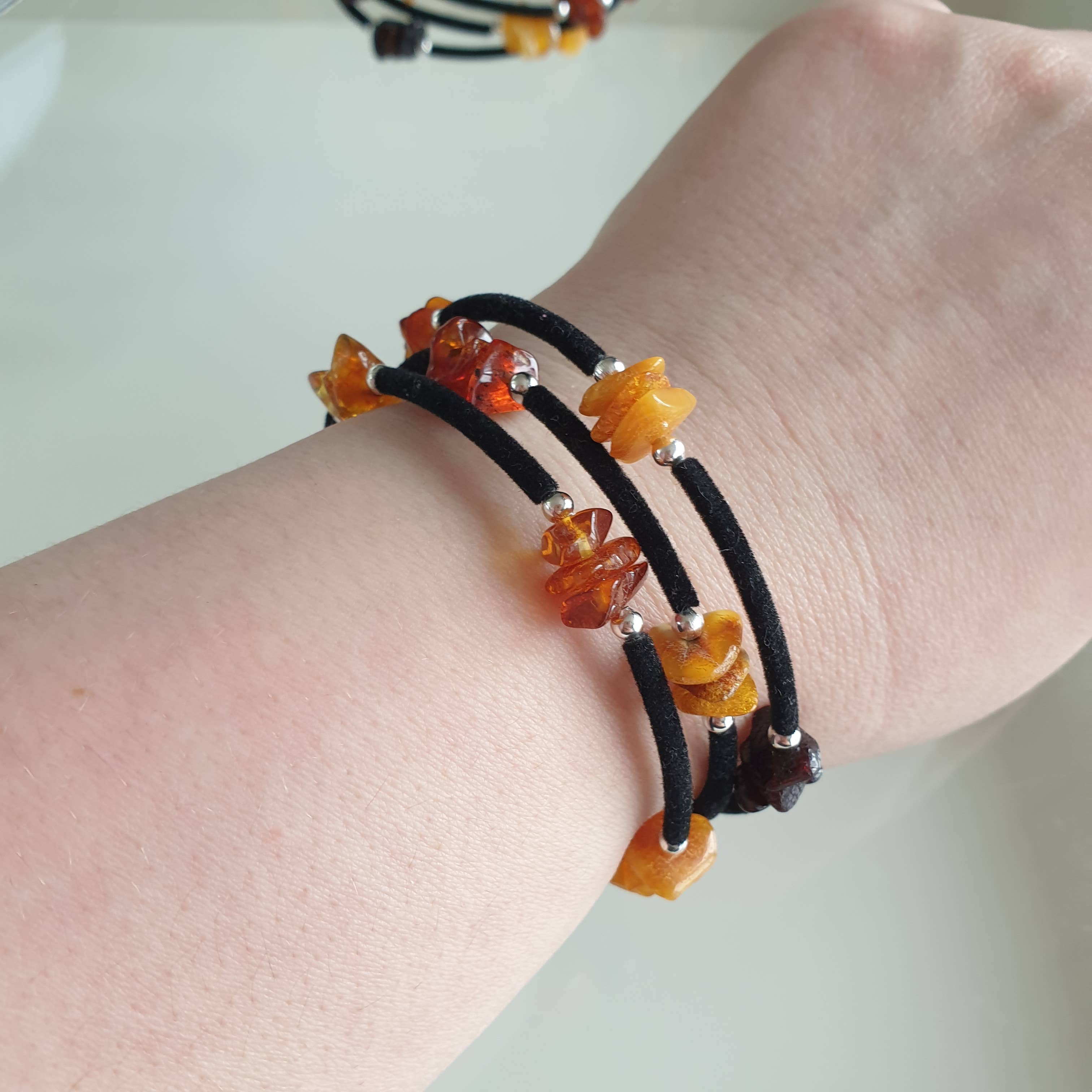 AmberLithuania - Wholesale Beaded Bracelet - Amber bracelet Adult Rough gemstine beaded bracelet Crystal2