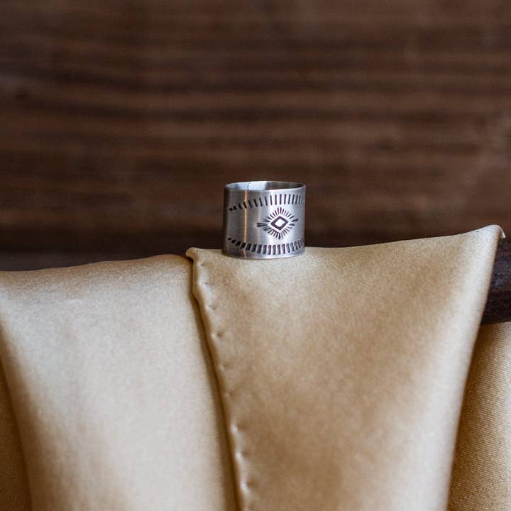 Crossbow Leather - Wholesale Scarf clip – Women's - WHOLESALE SILVER SCARF SLIDE