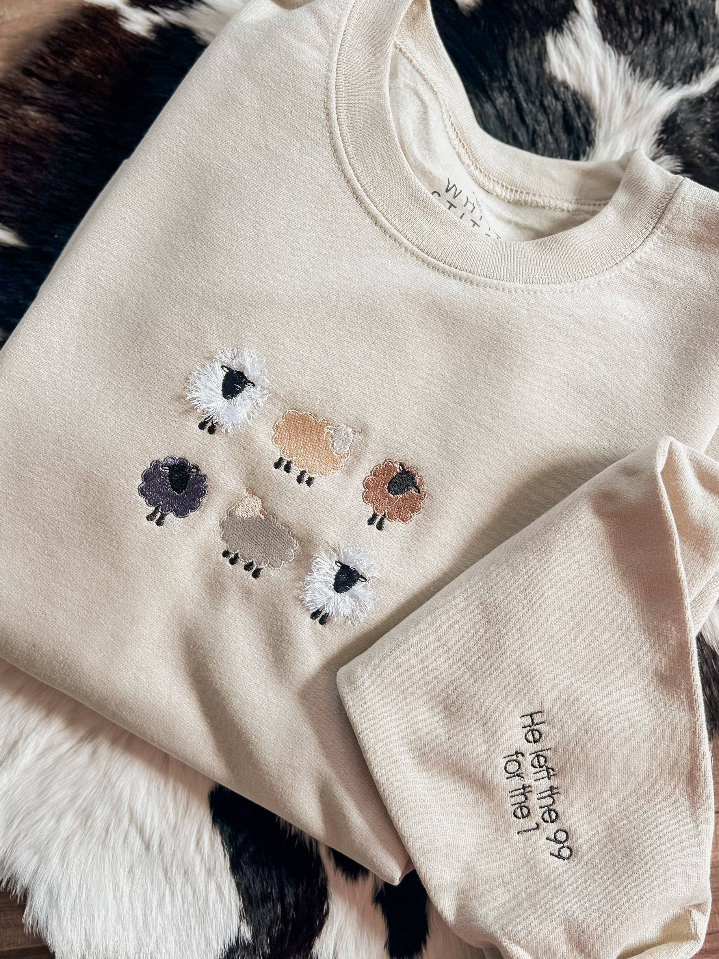 The White Stitch - Wholesale Sweatshirt - Women's - Sheep | Left 99 for 1