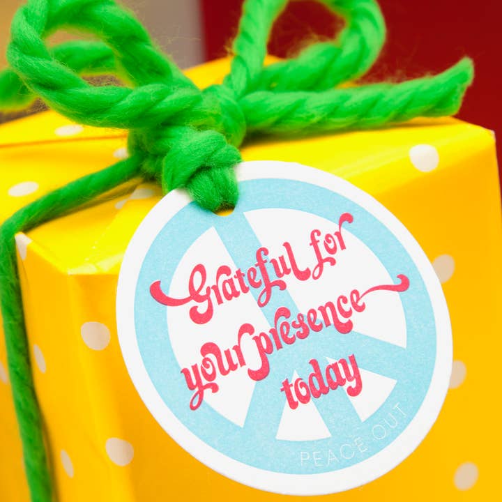 Yozo Studio - Wholesale Flat Wrap - Yellow and White Polka Dot Vintage Paper2