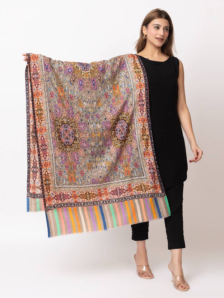 Mantón bordado Kalamkari de Tooshmoda para mujer
para venta al por mayor de TOOSH MODA