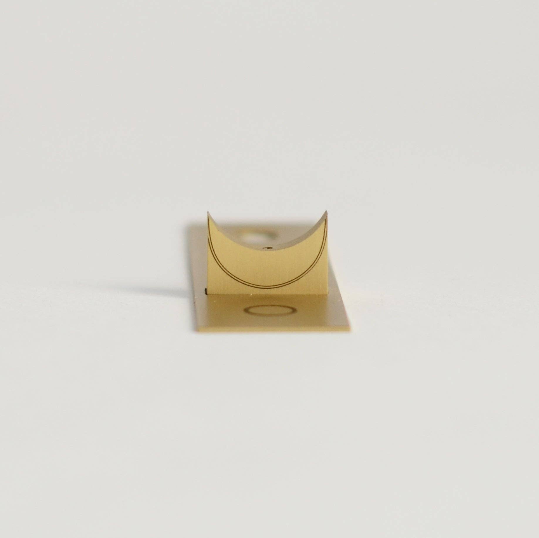 Cedar and Myrrh - Vente Porte-encens - Porte-encens en laiton pour Palo Santo – Design phases de la lune5