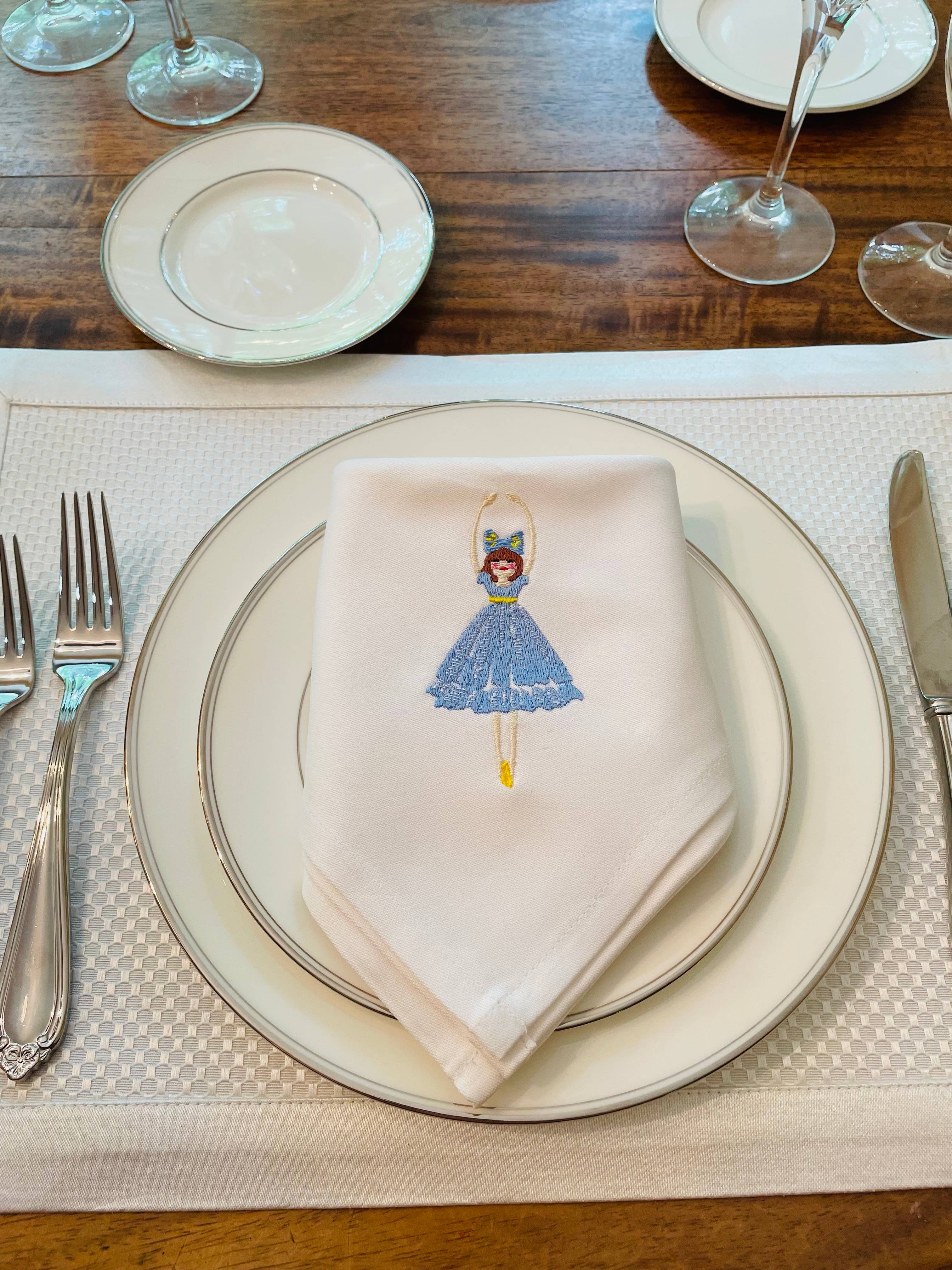 Vibrantly Blue - Vente Serviettes de table en tissu - Serviette brodée - Simple - Clara1
